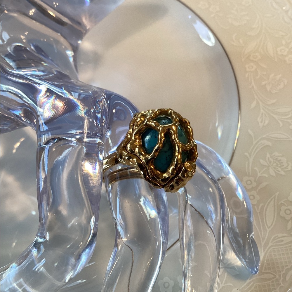 Vintage Trifari Hinged Ring - Picture 7 of 10